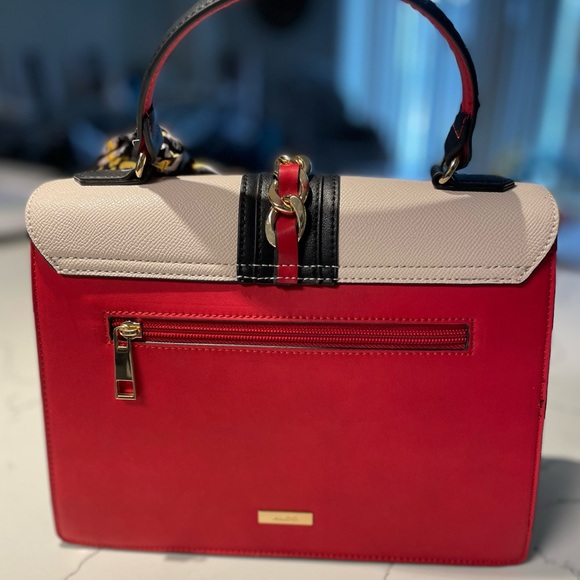 Aldo Red Bag / Statement Piece / Limited edition collection - Picture 2 of 3